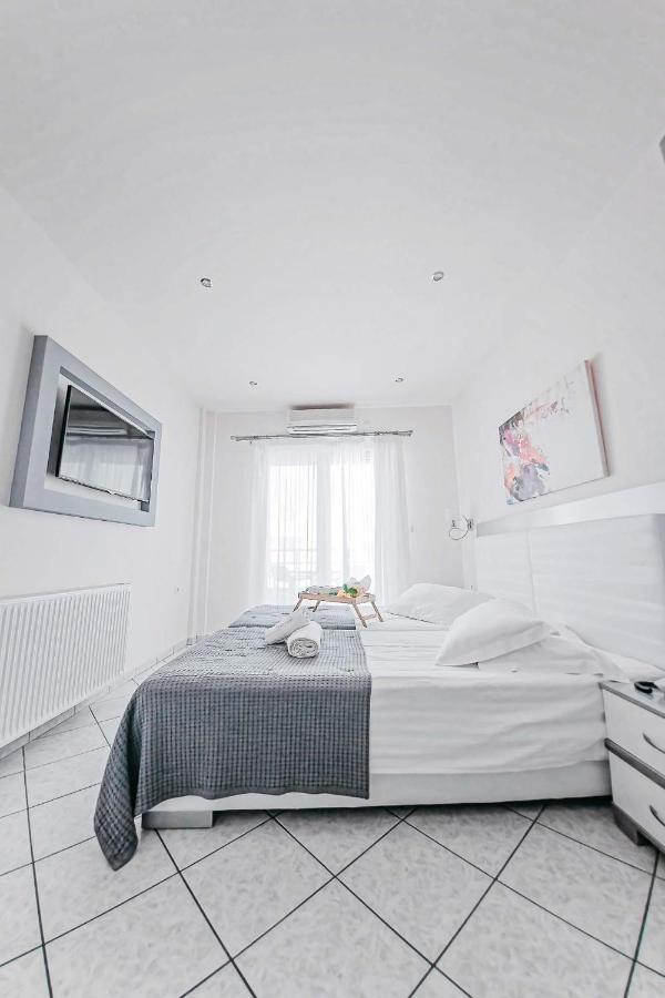 Marinis Boutique Rooms Nea Iraklitsa Eksteriør billede