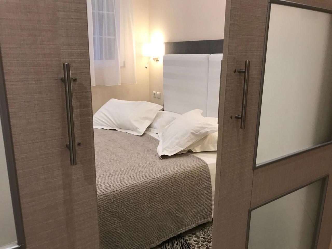 Marinis Boutique Rooms Nea Iraklitsa Eksteriør billede