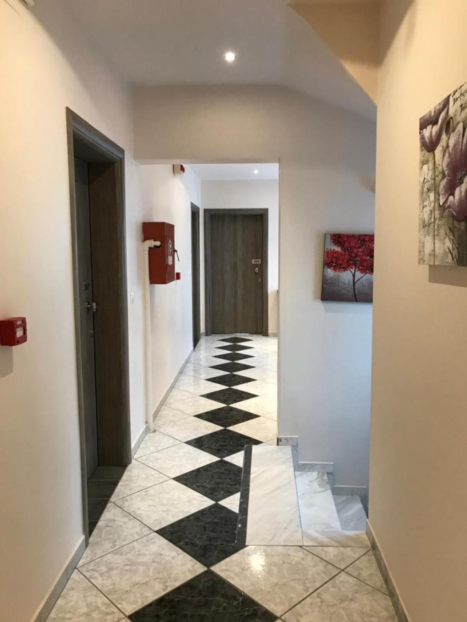 Marinis Boutique Rooms Nea Iraklitsa Eksteriør billede