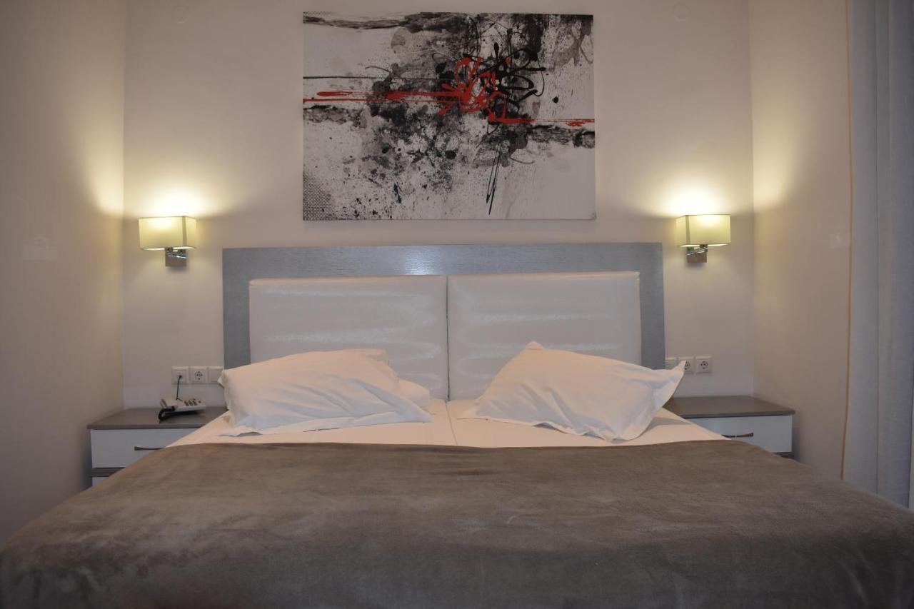Marinis Boutique Rooms Nea Iraklitsa Eksteriør billede