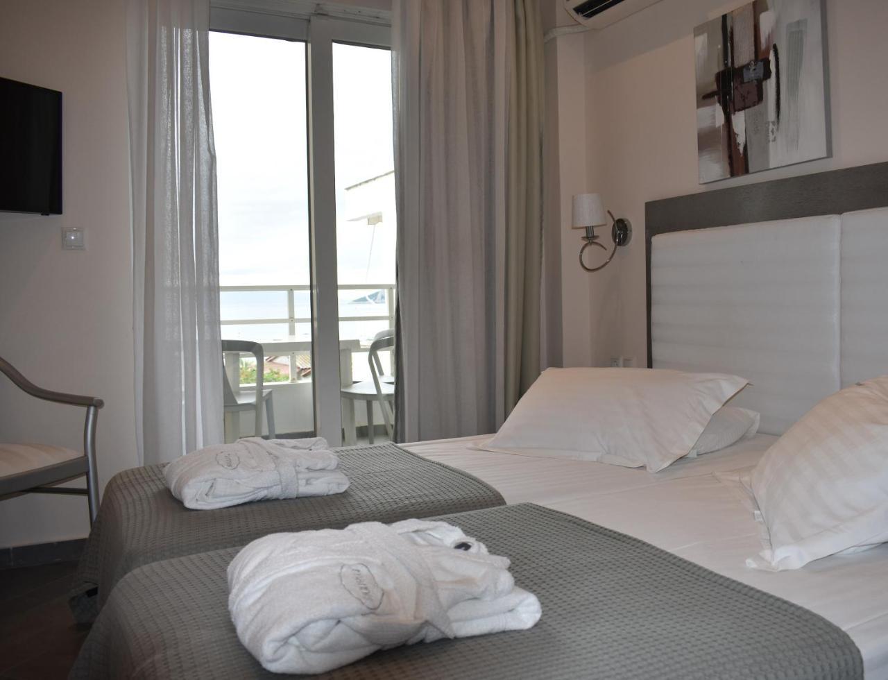 Marinis Boutique Rooms Nea Iraklitsa Eksteriør billede